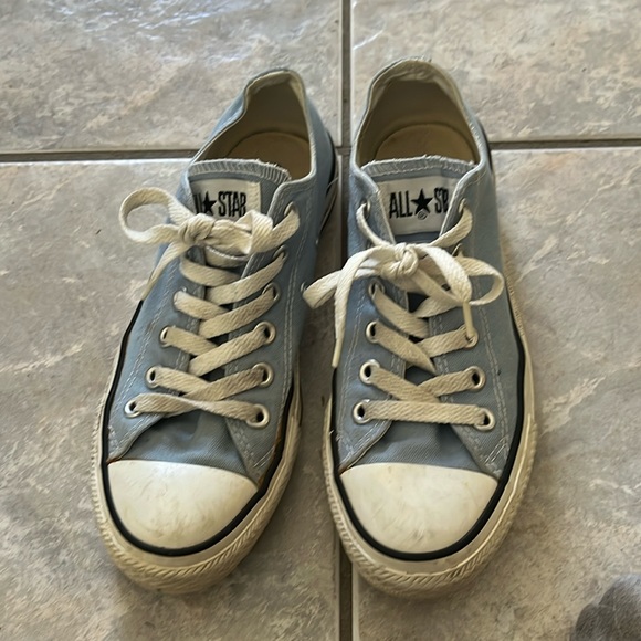 Converse Low Top Light Blue Sneakers - Picture 1 of 3